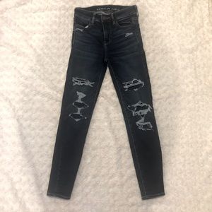 AE distressed high-rise jeans - size 00 (short)